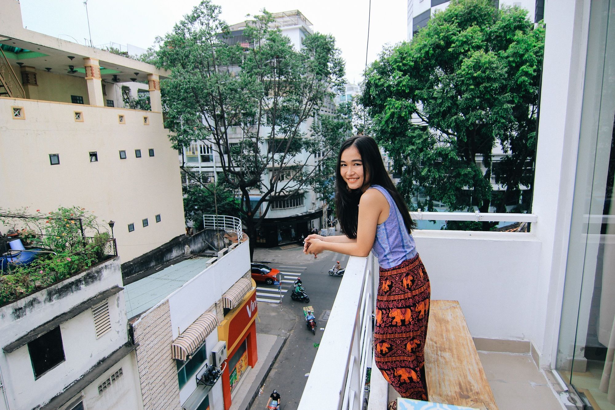 Wanderlust Saigon Hostel & Rooftop Bar Cidade de Ho Chi Minh Exterior foto