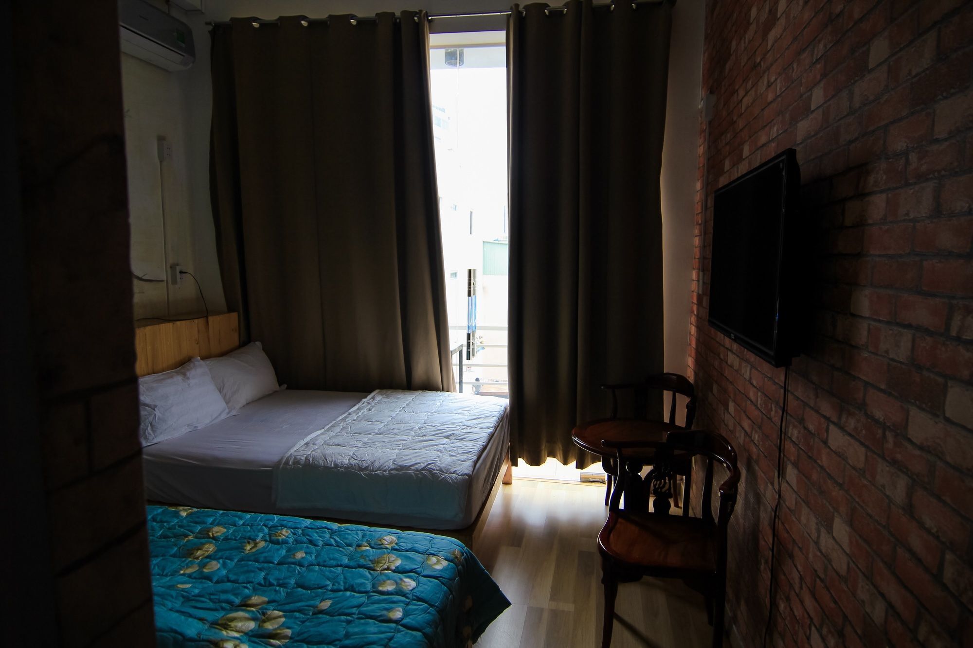 Wanderlust Saigon Hostel & Rooftop Bar Cidade de Ho Chi Minh Exterior foto